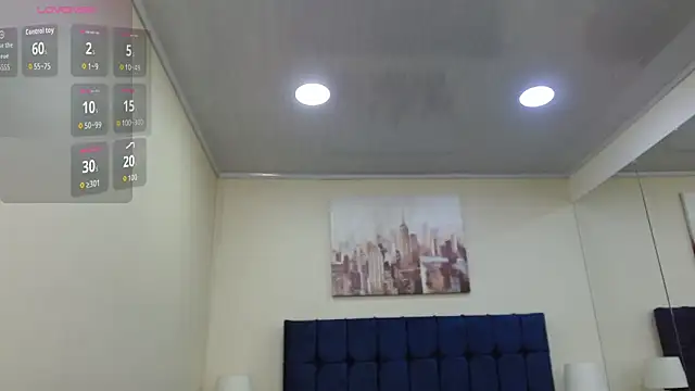 Snapshot of ValerieLyon_ chatting on June 4, 8:46 pm ValerieLyon online show from June 4, 8:46 pm