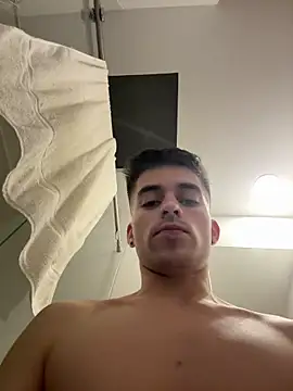 Snapshot of jacob_ferrer chatting on June 11, 12:32 am jacob ferrer online show from June 11, 12:32 am