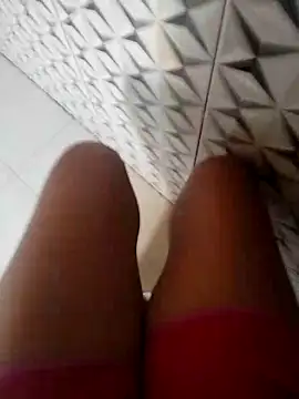 Snapshot of JasminSex01 chatting on May 30, 5:29 pm JasminSex01 online show from May 30, 5:29 pm