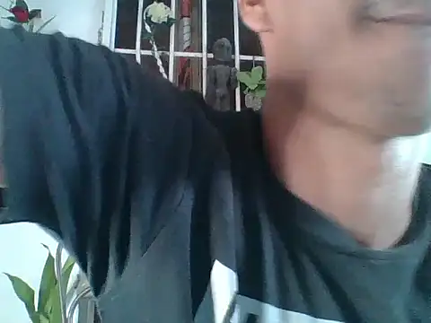 Zamira 0 online show from May 17, 8:53 pm