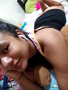 Snapshot of AntonellaMonroew chatting on May 24, 2:39 pm AntonellaMonroew online show from May 24, 2:39 pm