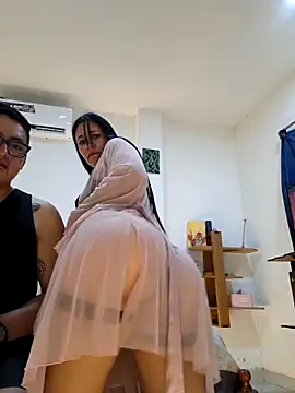 fuullsex online show from May 24, 4:23 am