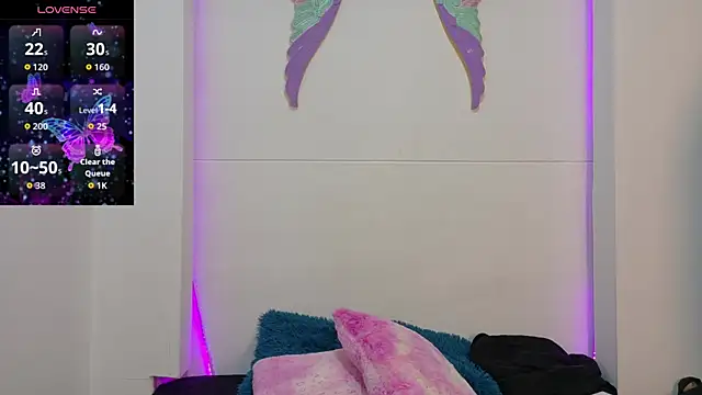 Snapshot of Katia_Rose23 chatting on August 3, 7:20 pm Katia Rose23 online show from August 3, 7:20 pm