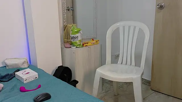 Snapshot of Katia_Rose23 chatting on July 15, 7:10 pm Katia Rose23 online show from July 15, 7:10 pm