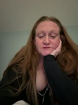 Kellilyn10 online show from May 24, 2:11 am