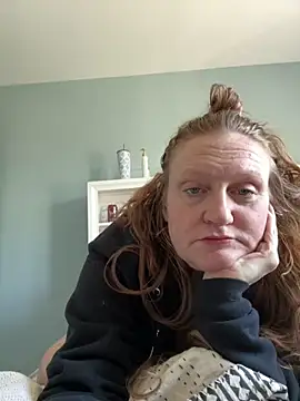 Kellilyn10 online show from June 2, 4:07 pm