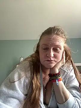 Kellilyn10 online show from June 25, 5:51 pm