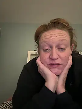 Kellilyn10 online show from June 3, 5:08 am