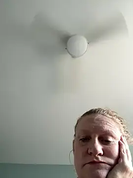Kellilyn10 online show from June 19, 5:08 pm