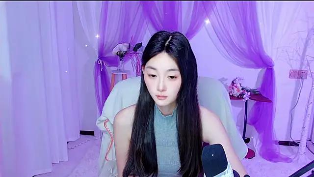 Snapshot of Tili_Lucky chatting on July 14, 12:54 am Tili Lucky online show from July 14, 12:54 am