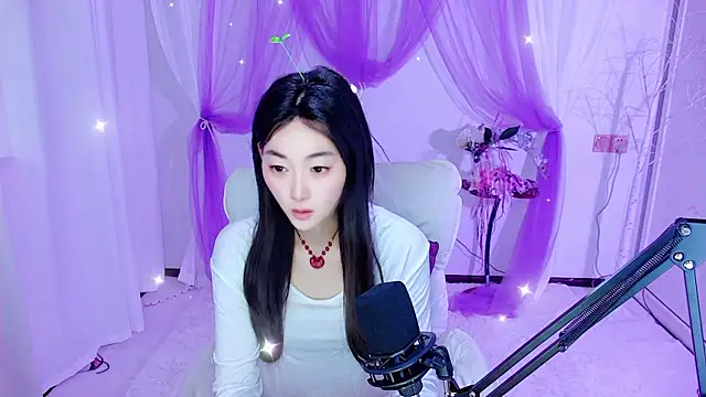 Snapshot of Tili_Lucky chatting on June 6, 1:11 am Tili Lucky online show from June 6, 1:11 am