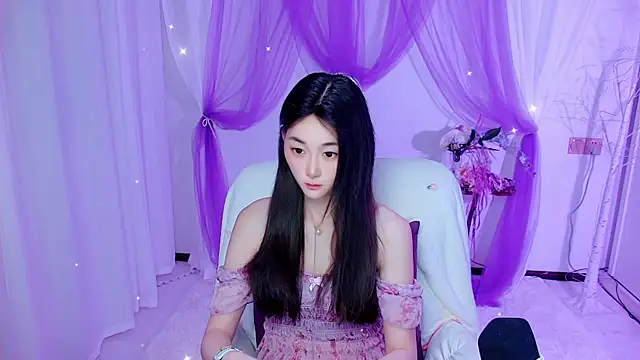 Snapshot of Tili_Lucky chatting on June 24, 1:15 am Tili Lucky online show from June 24, 1:15 am