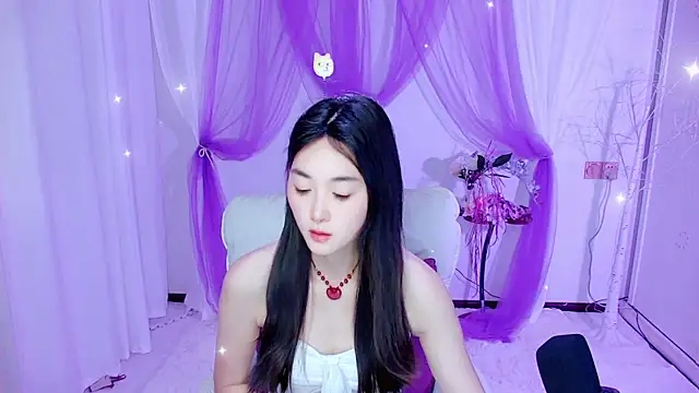 Snapshot of Tili_Lucky chatting on June 9, 1:17 am Tili Lucky online show from June 9, 1:17 am