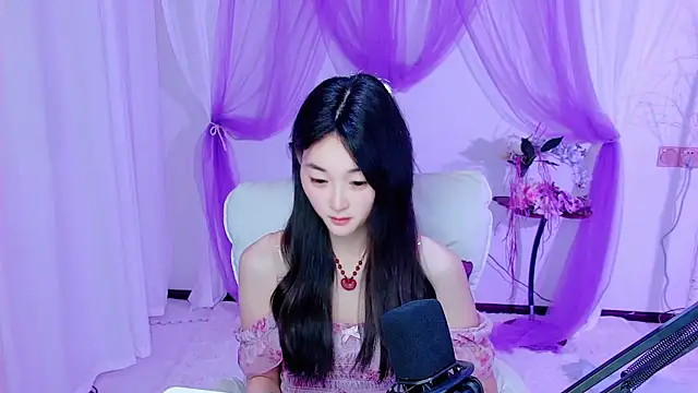 Snapshot of Tili_Lucky chatting on May 27, 1:57 am Tili Lucky online show from May 27, 1:57 am