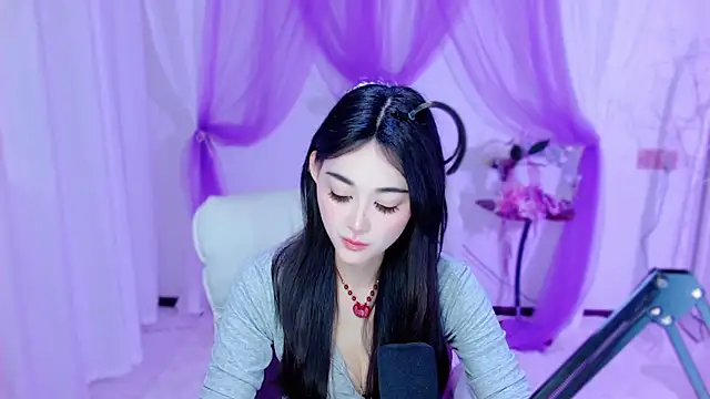 Snapshot of Tili_Lucky chatting on May 19, 1:56 am Tili Lucky online show from May 19, 1:56 am