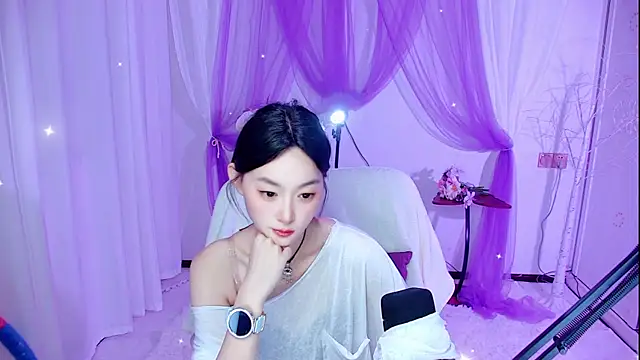Snapshot of Tili_Lucky chatting on July 30, 1:16 am Tili Lucky online show from July 30, 1:16 am