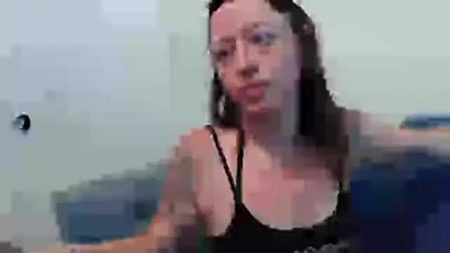 MoonlightOutlaws online show from May 18, 6:12 pm