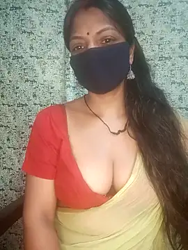 Juli 80 online show from June 10, 1:29 am