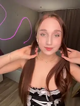 jenniferwalkers online show from May 31, 7:36 pm