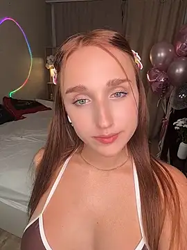 jenniferwalkers online show from June 28, 8:48 pm