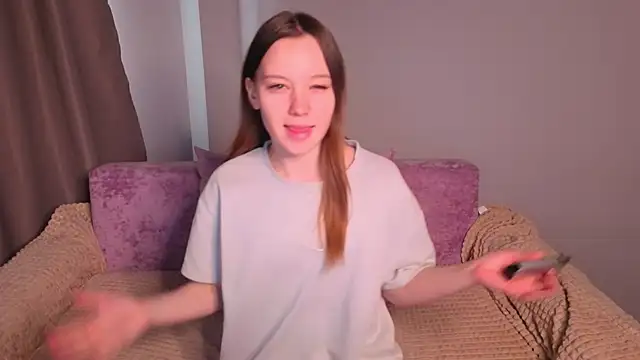 lolytaberry online show from May 13, 1:45 am