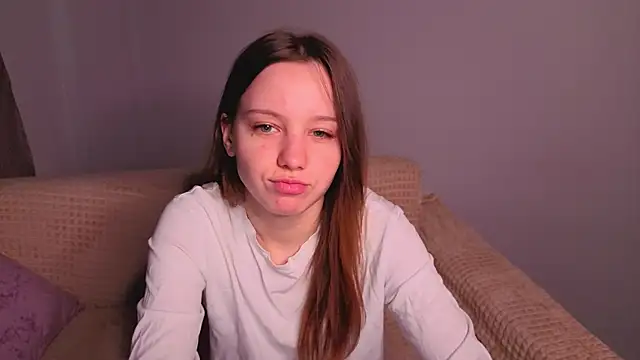 lolytaberry online show from May 29, 1:44 am