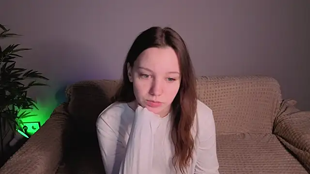 lolytaberry online show from May 30, 1:45 am