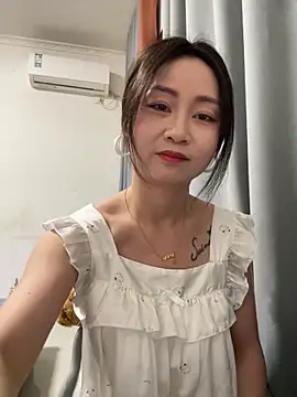 Snapshot of huihui_520 chatting on May 22, 3:21 pm huihui 520 online show from May 22, 3:21 pm