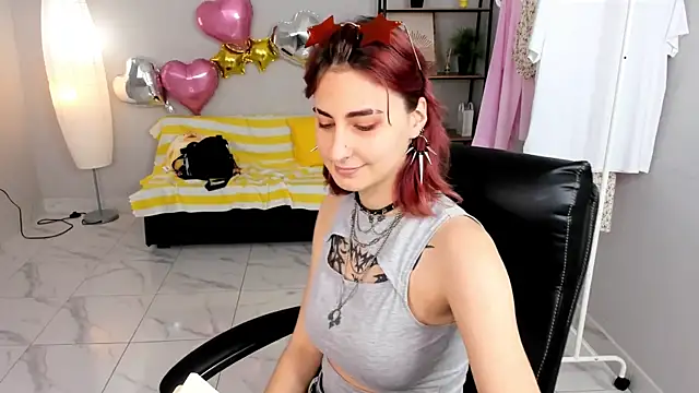Cruela Bena online show from May 10, 11:14 am