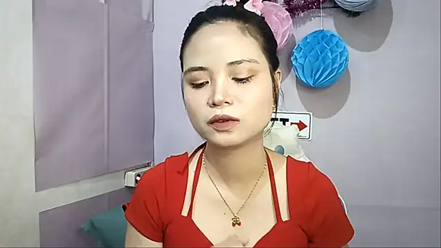 Snapshot of FerminaBoutwell chatting on June 18, 11:26 am FerminaBoutwell online show from June 18, 11:26 am