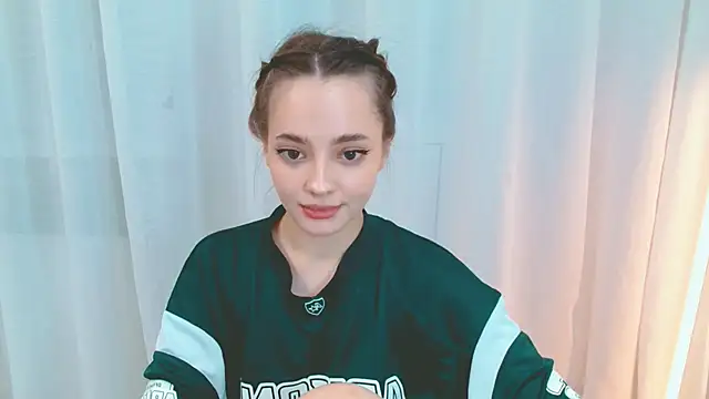 Snapshot of SiennaMia chatting on May 27, 4:36 pm SiennaMia online show from May 27, 4:36 pm
