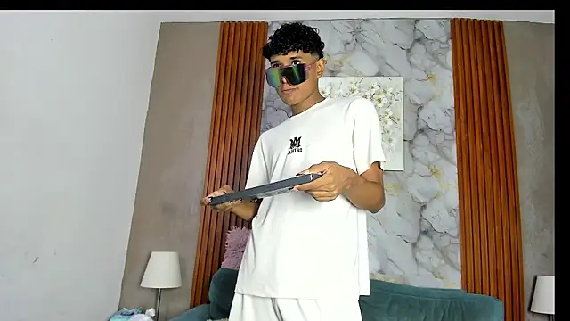 BOUL GUYS online show from July 5, 4:19 am