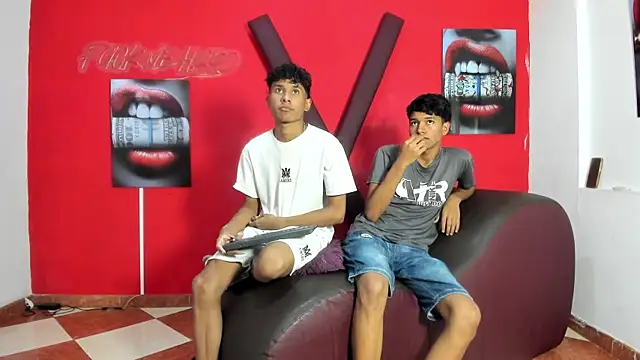 BOUL GUYS online show from July 5, 9:21 pm