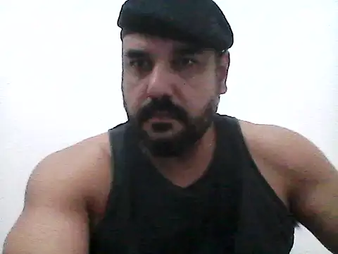 Snapshot of stallony chatting on May 8, 5:39 pm stallony online show from May 8, 5:39 pm