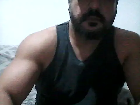 Snapshot of stallony chatting on May 8, 5:33 am stallony online show from May 8, 5:33 am