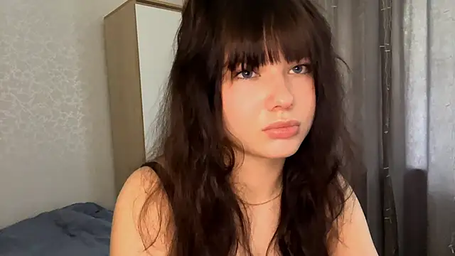 EmilyMercurial online show from May 26, 10:02 am