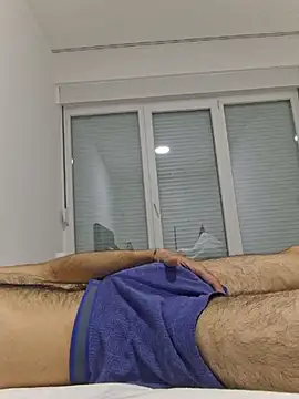 kurdishboy69 online show from June 3, 10:14 pm