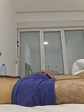 kurdishboy69 online show from June 15, 9:03 pm