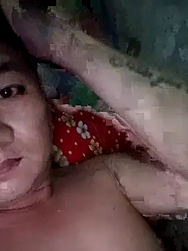 phuongmario96 online show from May 8, 11:14 am
