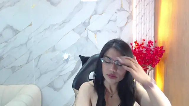 Jade tf online show from May 22, 1:09 pm