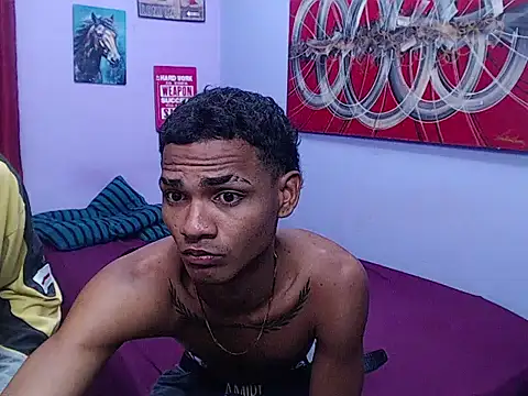black twinks online show from May 21, 4:32 am
