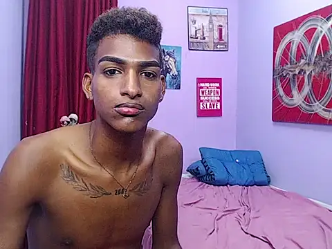 black twinks online show from May 9, 3:32 am