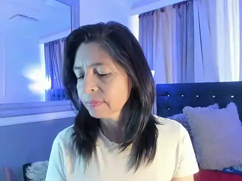 lena gray online show from June 14, 2:07 pm