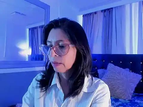 lena gray online show from June 20, 1:49 pm