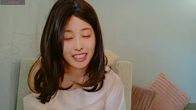 sakura-ch- online show from June 19, 9:20 pm