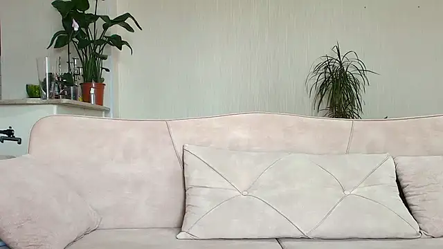 Gargona1 online show from July 7, 11:25 am