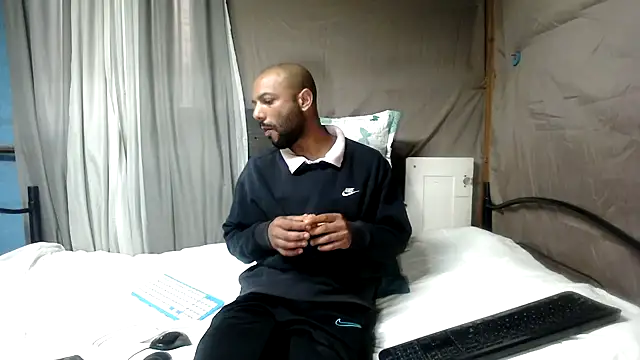 Camodick online show from July 13, 2:49 pm