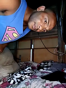 Snapshot of Camodick chatting on December 4, 2:27 pm Camodick online show from December 4, 2:27 pm