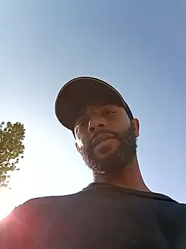 Snapshot of Camodick chatting on November 28, 2:06 pm Camodick online show from November 28, 2:06 pm