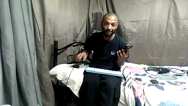 Camodick online show from April 7, 12:34 am